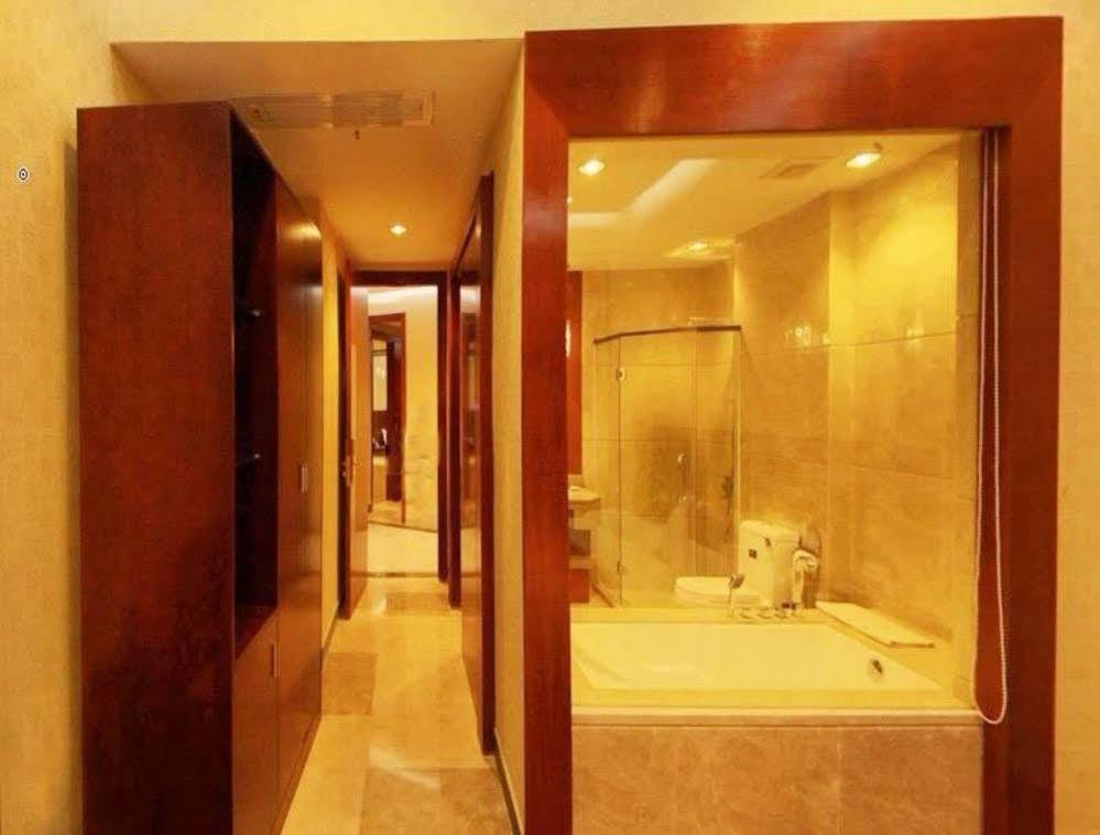 Grand Villa Hotel Guangzhou Exterior photo